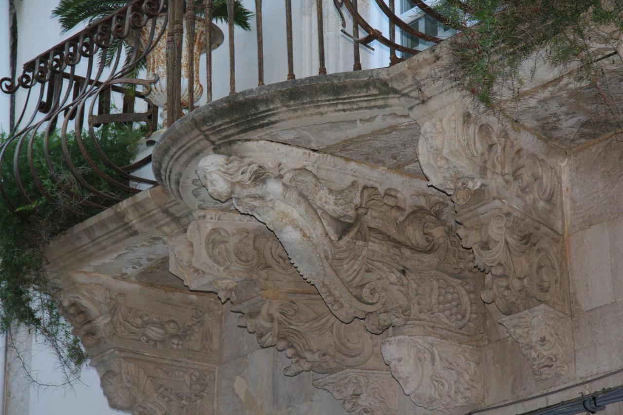 Casa Vacanza Icaros, Ortigia Hictoric Center, 200 Mt From The Beach Syrakuzy Zewnętrze zdjęcie
