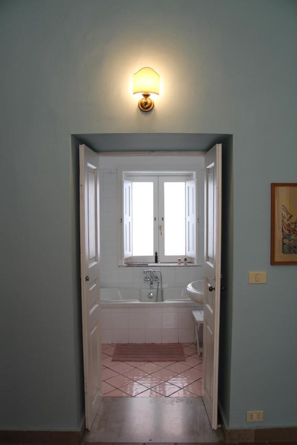 Casa Vacanza Icaros, Ortigia Hictoric Center, 200 Mt From The Beach Syrakuzy Zewnętrze zdjęcie